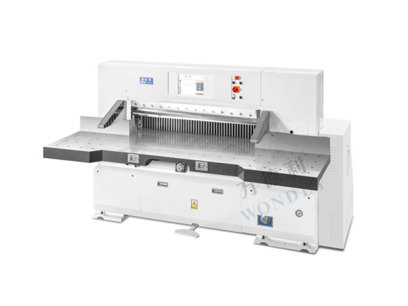 QZYK1150DW 液压程控切纸机